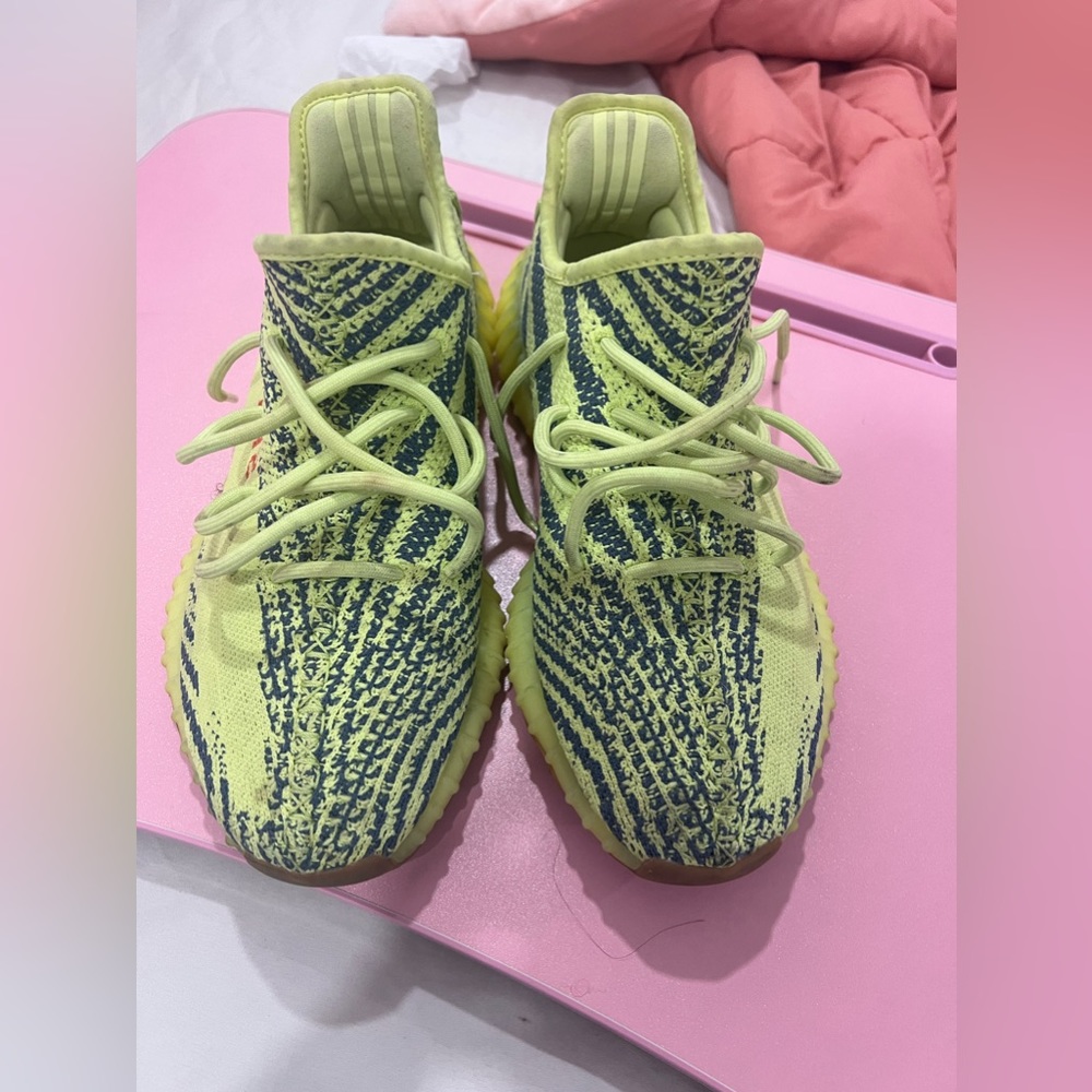 Yezzy Boost 350 V2 Semi frozen sneakers